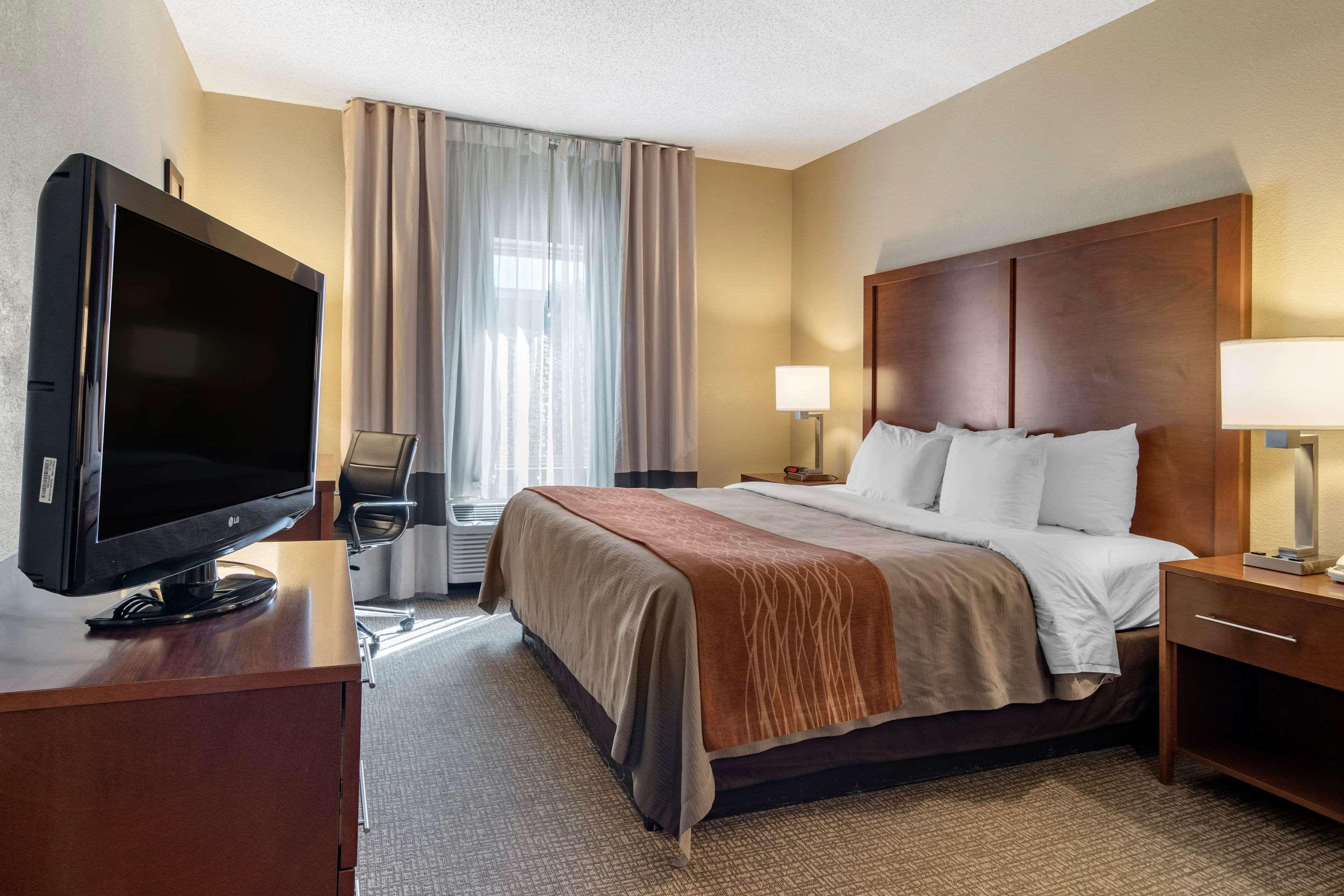 Comfort Inn & Suites Suwanee - Sugarloaf Buitenkant foto