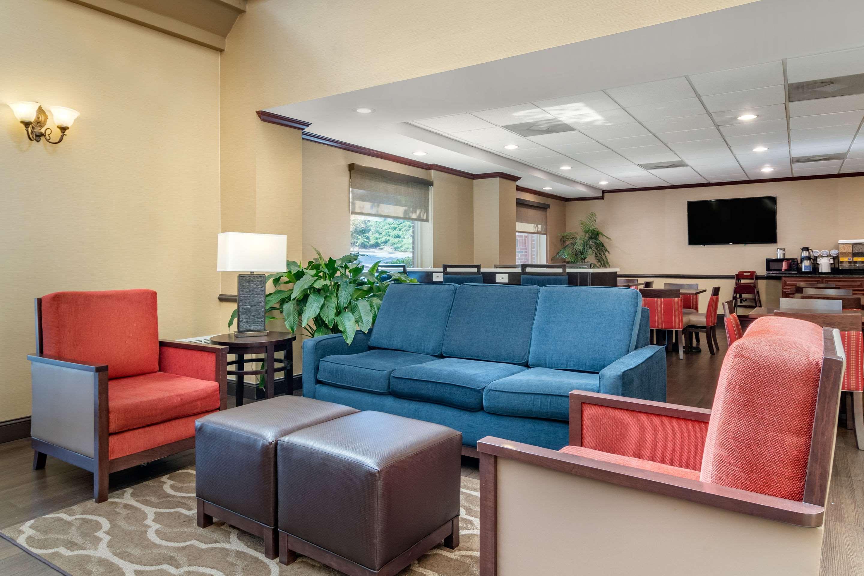 Comfort Inn & Suites Suwanee - Sugarloaf Buitenkant foto