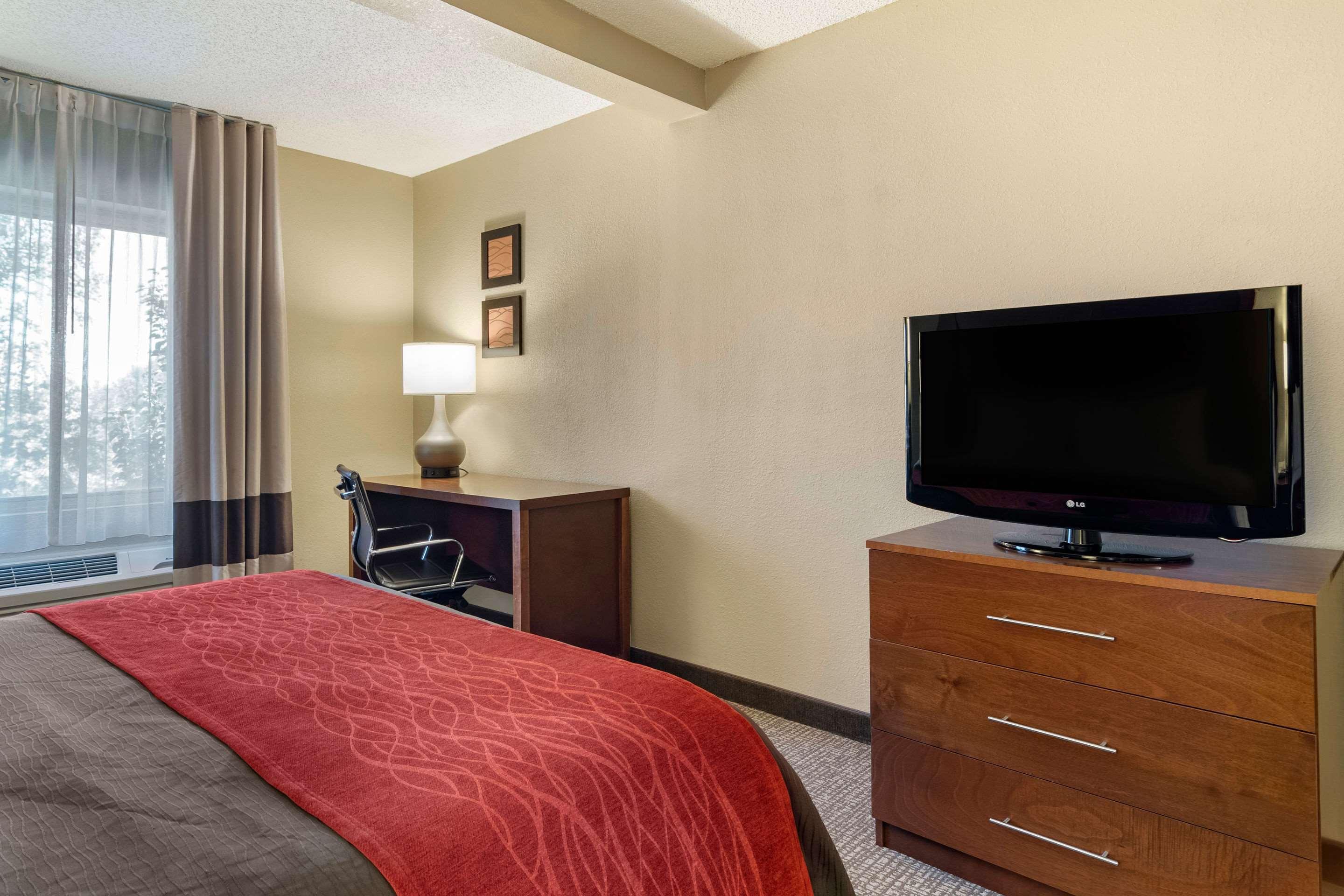 Comfort Inn & Suites Suwanee - Sugarloaf Buitenkant foto